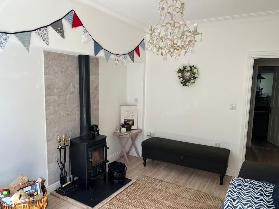 Lilly'S Cottage, Filey, Sleeps 8 Esterno foto